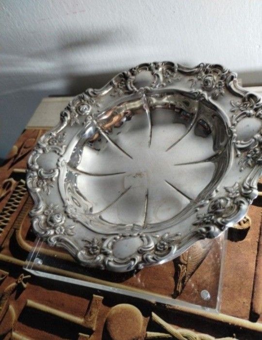 VINTAGE TOWLE SILVER PLATE BOWL 7" - V34