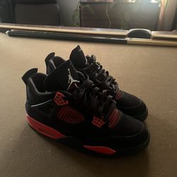 Jordan 4 Size 11