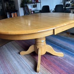 Free Farmhouse Extendable Table