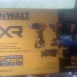 DEWALT XR 4 Tool Combo Kit