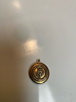 14k Gold Victorian Locket