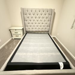 Queen Bedroom Set with Nightstand, Box Spring Mattress included