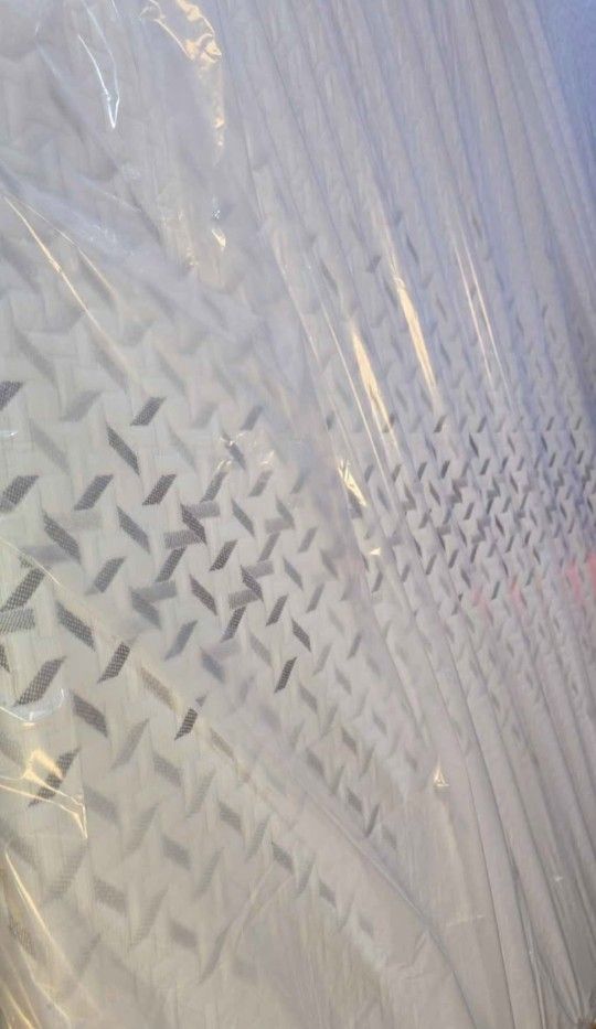 The Nectar Premier Mattress, Queen, Like New, Perfect Condition