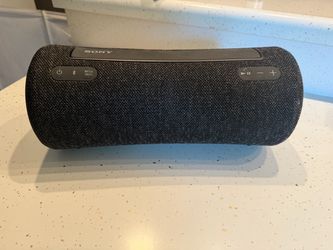 Sony SRS-XG300 Portable Bluetooth Speaker — Black — Original Box