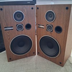 Vintage speakers