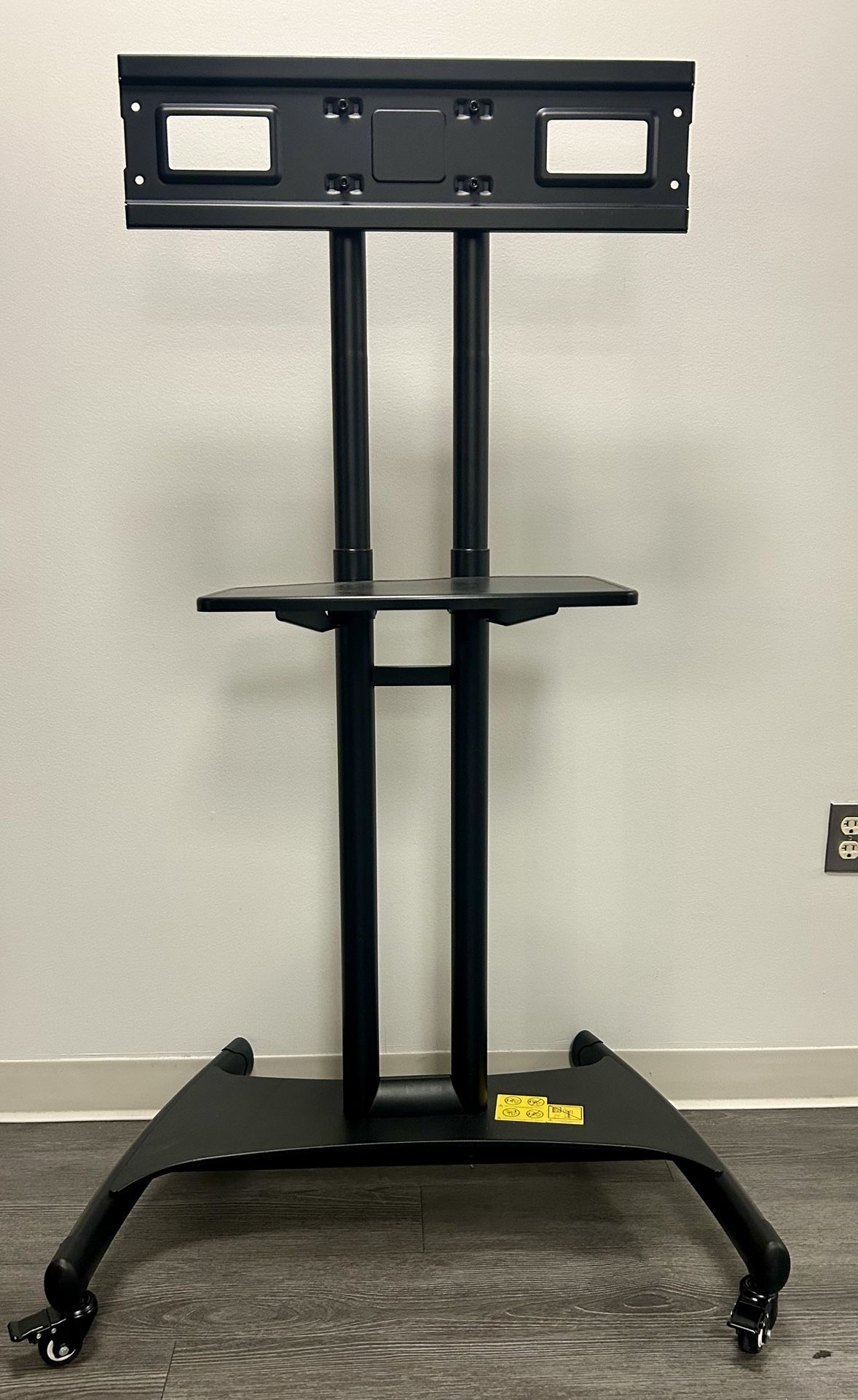 Like NEW! TV/Monitor Stand – Professional Grade Heavy-Duty