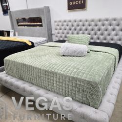 King Bed Frame ✅ Delivery available ✅ Financing Options Available!✔️✨️No Credit Needed✔️✨️$0 Or $50 Down Payment✨️
