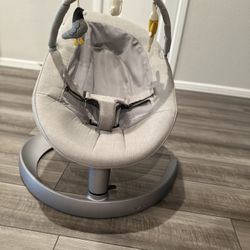 Baby Swing Nuna - Non Electric