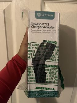 Brand New Lectron Tesla to J1772 Charging Adapter – Sealed in Box!