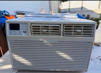 TCL 6000 BTU Window Air Conditioner Fan