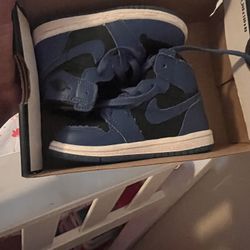 Toddler Shoes/slides