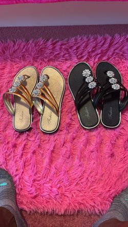 Beautiful Slides New Size 8 For $30
