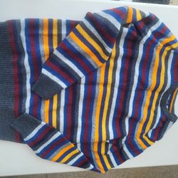 Men Med American Eagle Outfitters AE striped crewneck sweater Lot 27