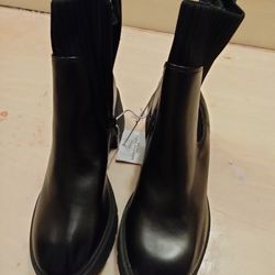 American Eagle Black Boots 