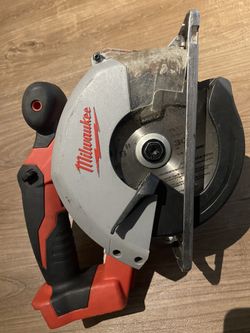 Milwaukee Circular Saw Metal M18