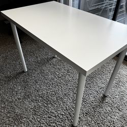 IKEA LINNMON White Table