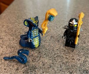 Mini figures from Retired LEGO Ninjago 9444 (2012)