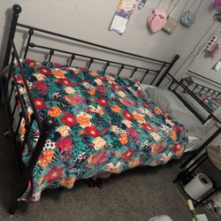 Twin Day Bed 