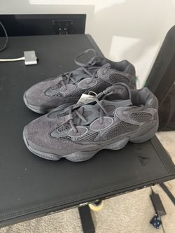 Yeezy 500 Utility Black Size 9 $150