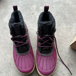 Nike Women’s Woodside Chuka II