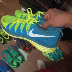 Mens Nike Shoes Size 13