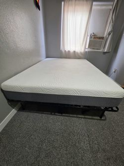 78" tall 59" wide Zinus Memory Foam Mattress