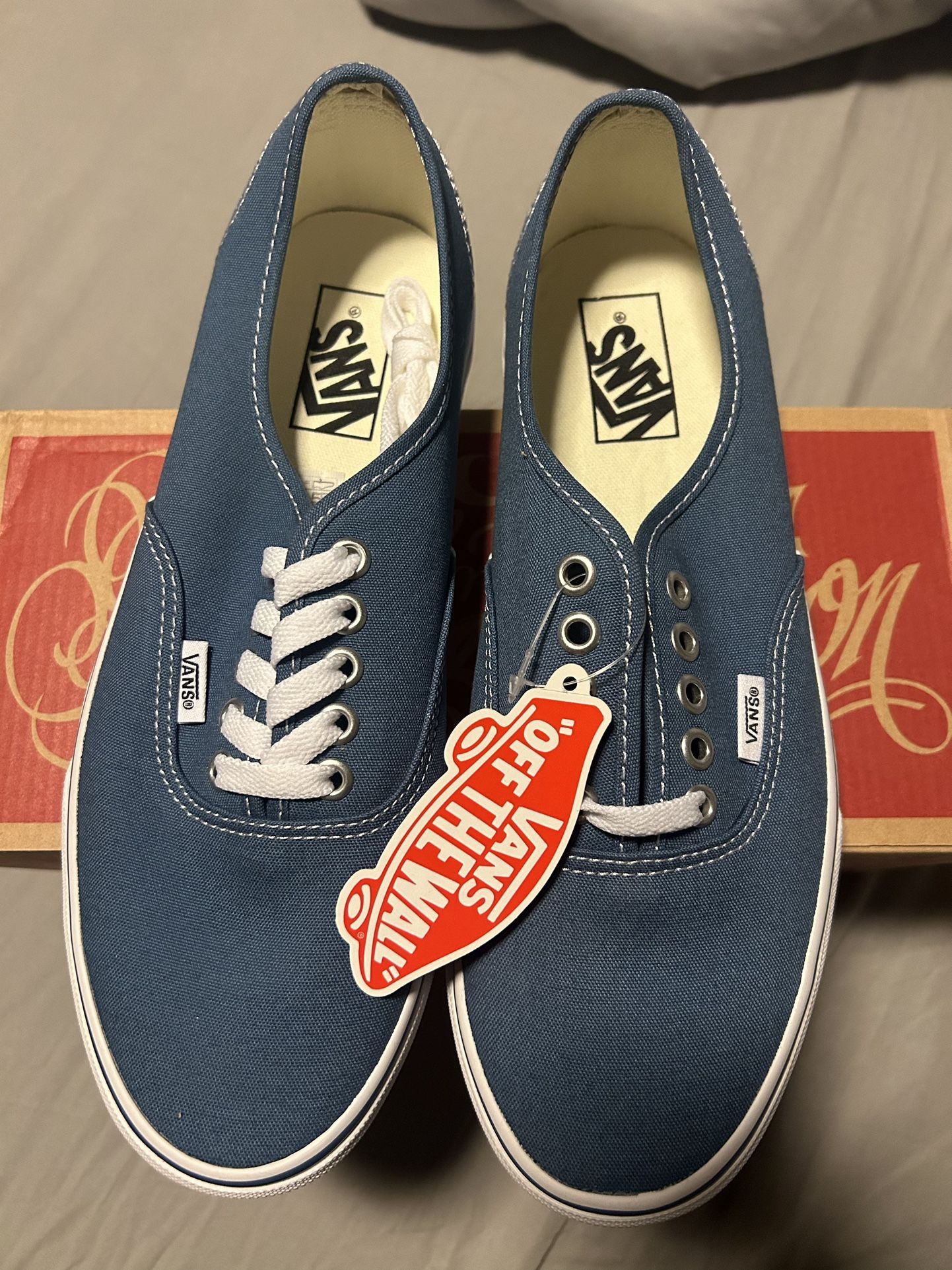 Vans vee3nvy unisex authentic shoes new arrivals