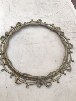 24" Solid brass round frame