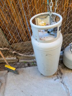 Propane tank
