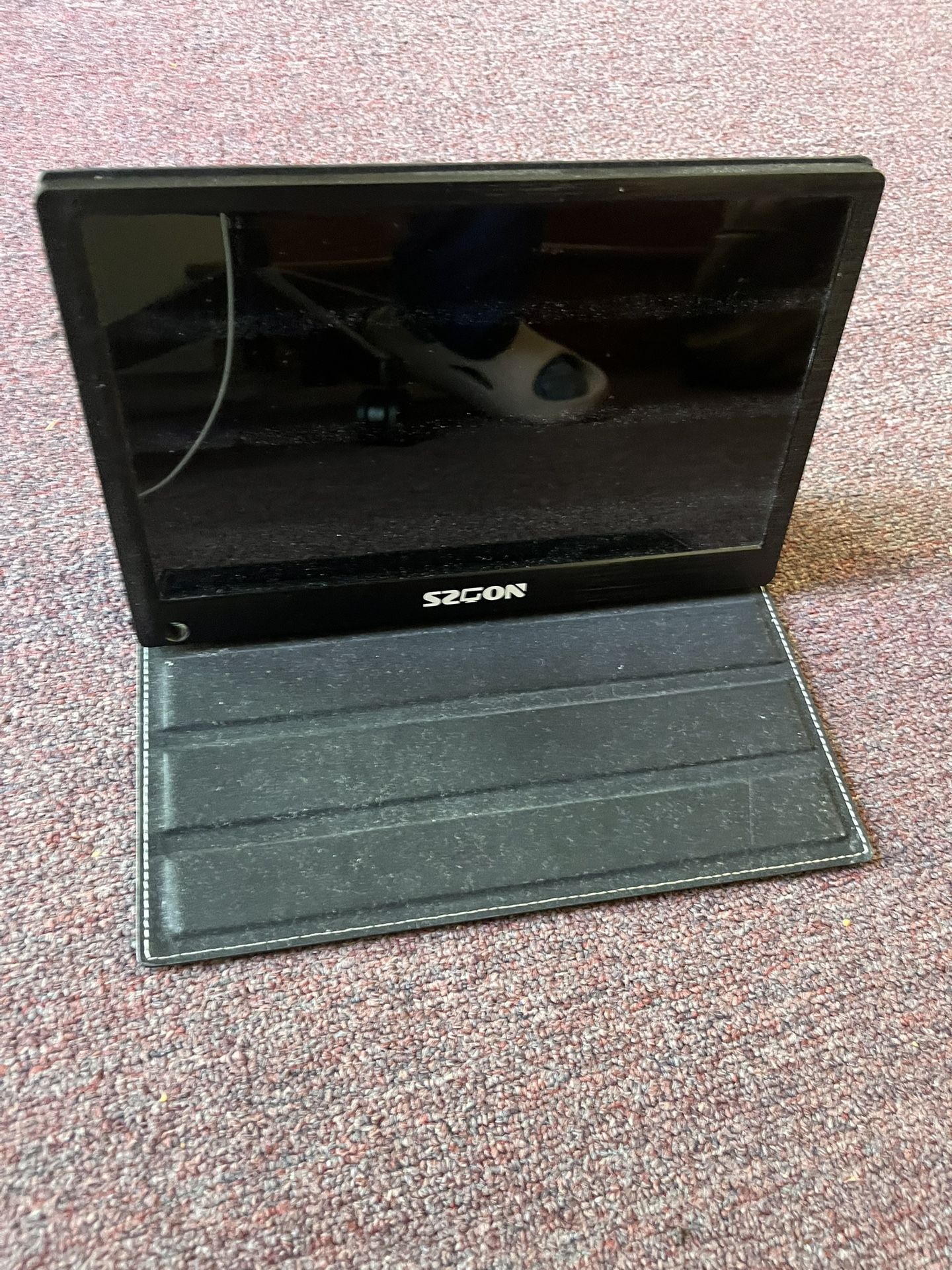 Small USB-c Gaming Screen