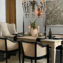 Dining Room Table 