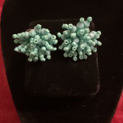 Vintage Turquoise Colored Beaded Earrings,by (SUGERFIX)