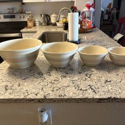 McCoy Pottery Bowl Set 