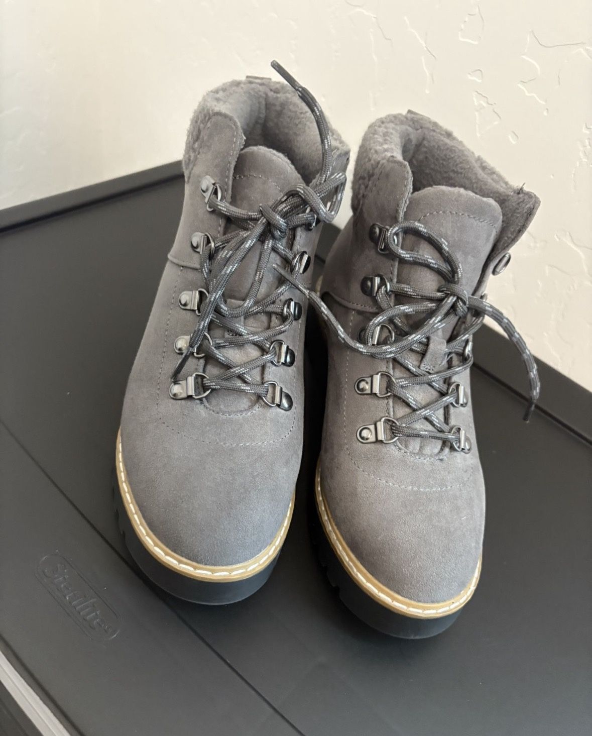 Women’s Gray Boots