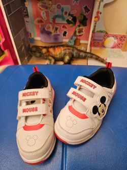 Disney Sneakers size 9