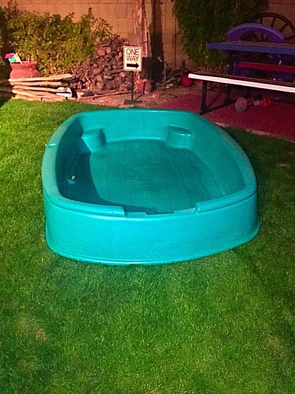 step2 big splash center pool