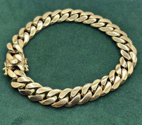 18k cuban link bracelet