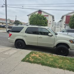 Toyota Saquoia 2001
