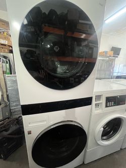 Stack white washer nd dryer set