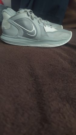 Nike Kyrie irvins