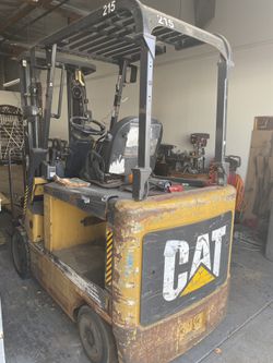 Electric Forklift cat 5000 X