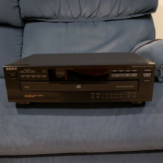 Sony CDP-C235 5-Disc CD Player