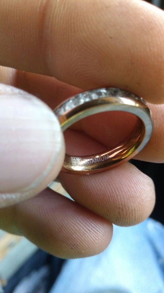 Wedding band ring