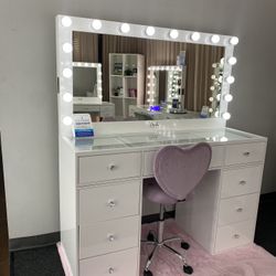 Vanity Makeup Glass Top With Bluetooth Mirror TOP THREE DOUBLE DRAWERS MIDDLE DRAWERS WITH DIVIDERS