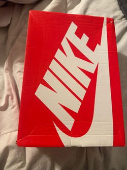 Nike Vomero 5
