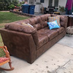 Fluffy sofa Couch