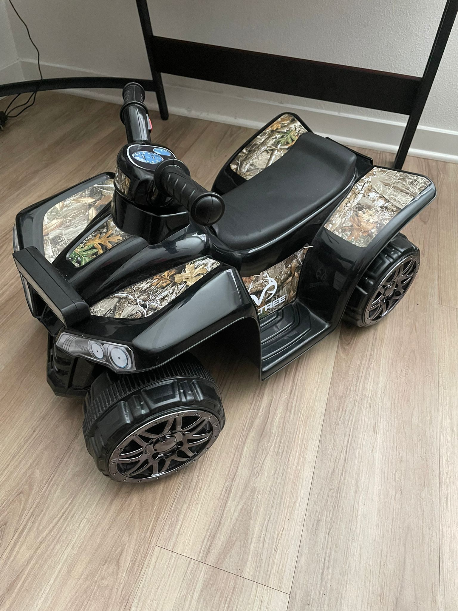 REALTREE Quad Forest Camo