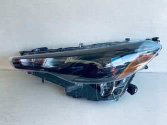 2022-2025 TOYOTA COROLLA CROSS LEFT DRIVER SIDE HEADLIGHT HAOGEN OEM