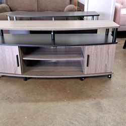 New Tv Stand $60 Firm Price Hold Up To 50inch Tvs 