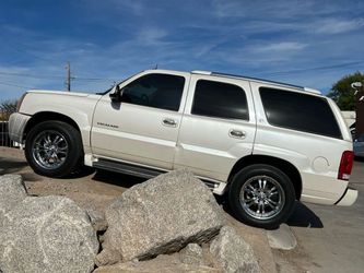 2003 Cadillac Escalade